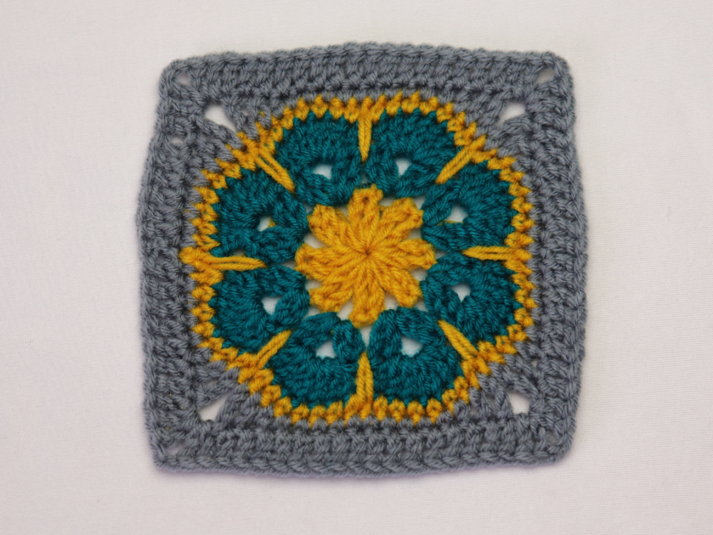 crochet African flower granny square
